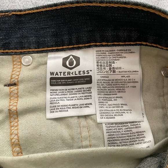 NWT Men’s Levi Jeans 40X30 - Picture 5 of 9